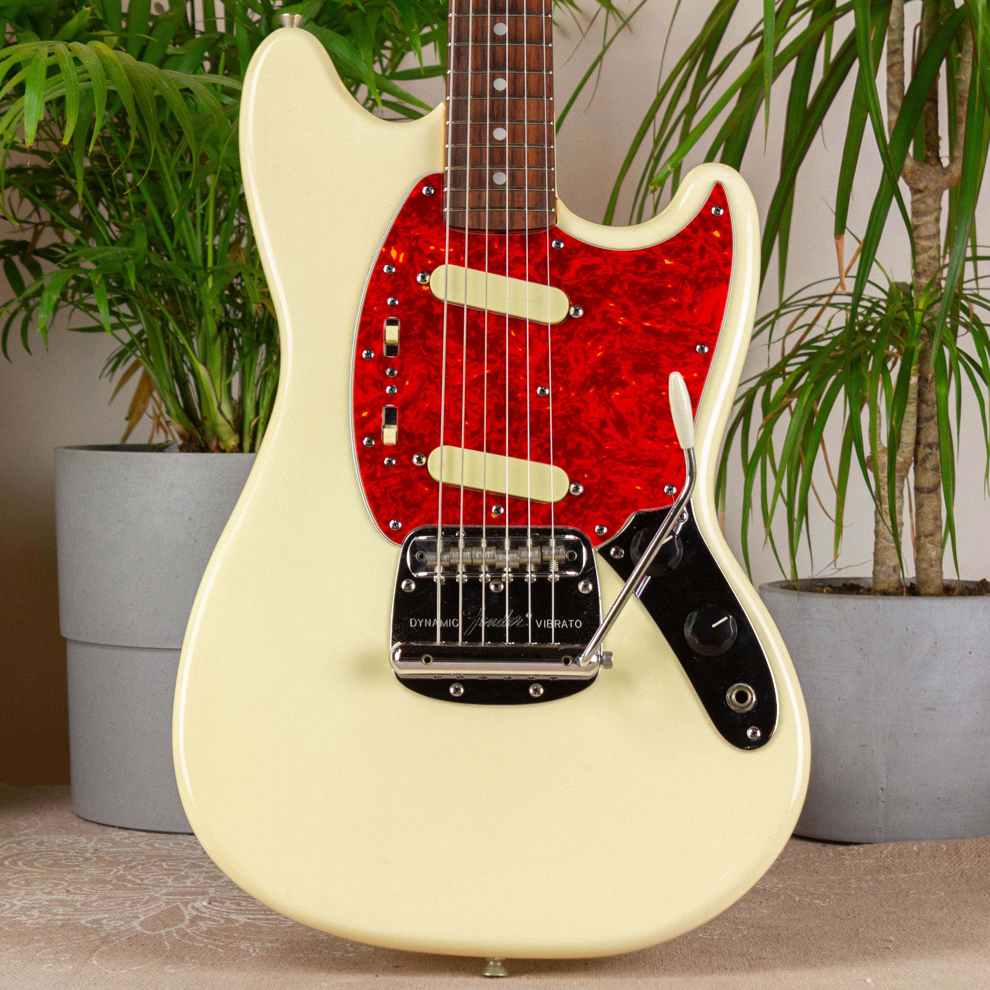 1966 fender clearance mustang guitar